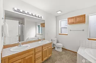 1804 SW Olive St, Oak Harbor, WA 98277 - Photo 22