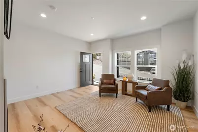 117 Orchard Avenue S #B, Eatonville, WA 98328 - Photo 6