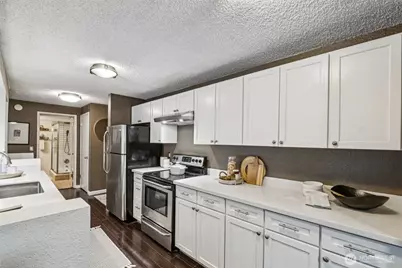 2500 W Manor Place #217, Seattle, WA 98199 - Photo 8