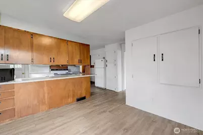 3002 NW 70th Street, Seattle, WA 98117 - Photo 16