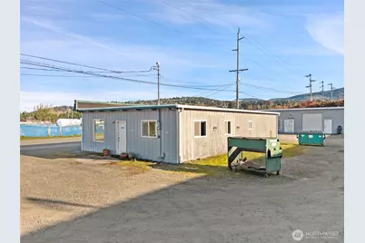 503 S Third Avenue, Sequim, WA 98382 - Photo 8