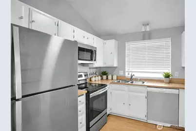 1313 W James Street #11, Kent, WA 98032 - Photo 6