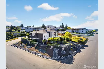 2017 Piper Circle, Anacortes, WA 98221 - Photo 2