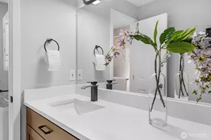 13680 NE 69th St, Redmond, WA 98052 - Photo 16