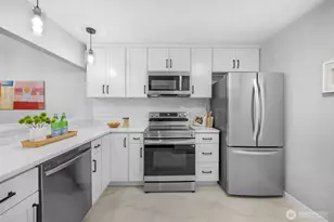 13680 NE 69th St, Redmond, WA 98052 - Photo 4