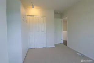 4621 S 214th Pl, Kent, WA 98032 - Photo 4