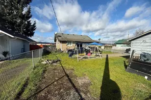 1502 A St, Auburn, WA 98002 - Photo 4