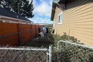 1502 A St, Auburn, WA 98002 - Photo 6