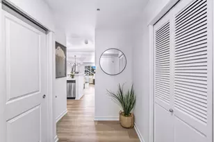 1909 10th Ave W, Seattle, WA 98119 - Photo 14