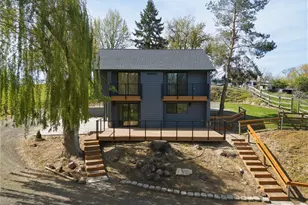 54027 Summers Ln, Milton-Freewater, OR 97862 - Photo 4