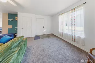 6505 Stewart Ave E, Puyallup, WA 98371 - Photo 10