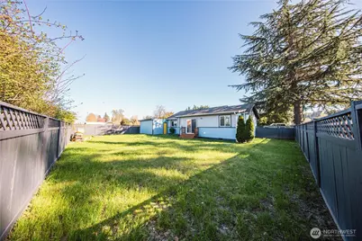 6505 Stewart Avenue E, Puyallup, WA 98371 - Photo 22