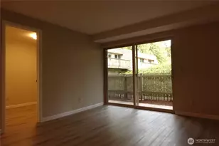 1420 153rd Ave NE, Bellevue, WA 98007 - Photo 4