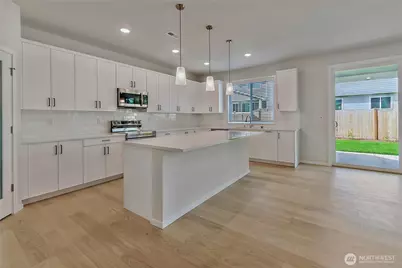 18221 37th Avenue Ct E, Tacoma, WA 98446 - Photo 24