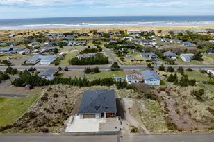 33509 J Pl NW, Ocean Park, WA 98640 - Photo 40