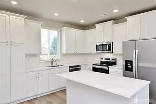 8783 151st Ct E, Puyallup, WA 98375 - Photo 4