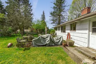 1305 N 171st St, Shoreline, WA 98133 - Photo 26