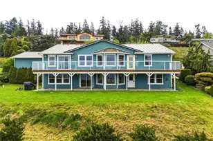 838 Gladstone Dr, Camano Island, WA 98282 - Photo 32