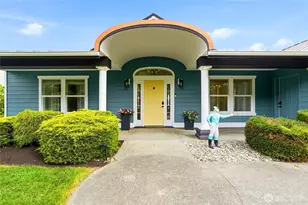 838 Gladstone Dr, Camano Island, WA 98282 - Photo 2
