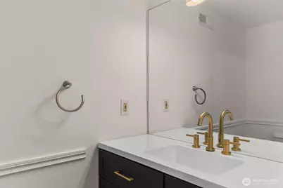 15511 35th Avenue W #H, Lynnwood, WA 98087 - Photo 4