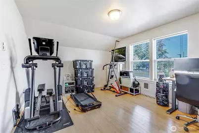 8921 Commercial Street SW #6, Lakewood, WA 98498 - Photo 28