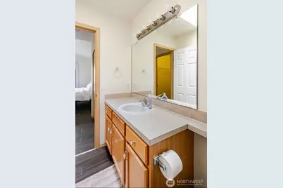 10047 17th Avenue SW, Seattle, WA 98146 - Photo 16