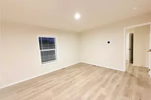 2322 Tacoma Rd E, Puyallup, WA 98371 - Photo 6