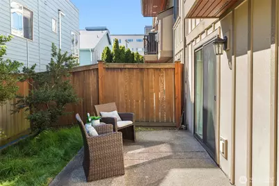 924 2nd Avenue W, Seattle, WA 98119 - Photo 30