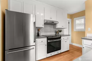 5041 SW Prince St, Seattle, WA 98116 - Photo 14