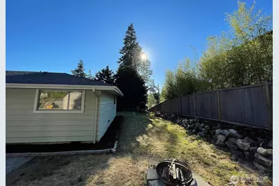 8036 & 8038 116th Avenue SE, Newcastle, WA 98056 - Photo 24