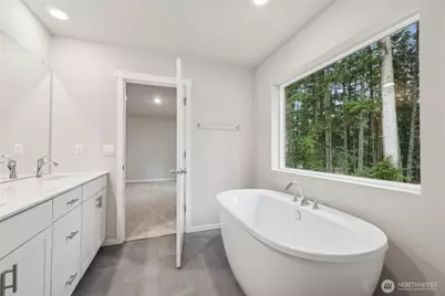 712 129th Street E #11, Tacoma, WA 98445 - Photo 18