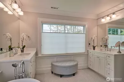 2736 34th Avenue S, Seattle, WA 98144 - Photo 24