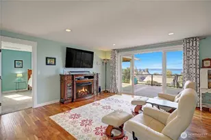 226 Henning Dr, Camano Island, WA 98282 - Photo 12