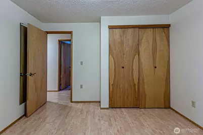 1808 Riverview Drive NE, Auburn, WA 98002 - Photo 24