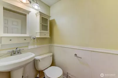 1214 Hemlock Street, Milton, WA 98354 - Photo 16