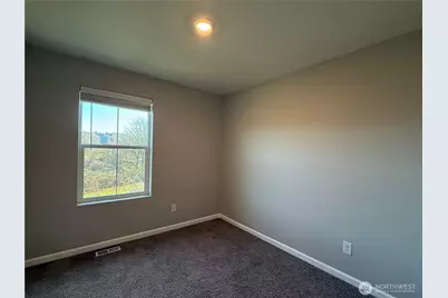 8803 E Gilman Avenue, Arlington, WA 98223 - Photo 12