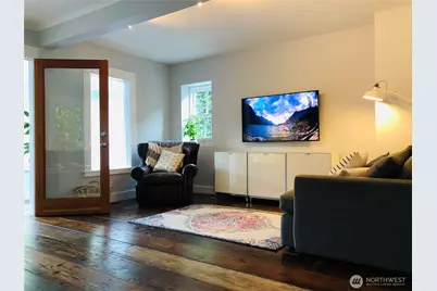 172 Grow Avenue NW, Bainbridge Island, WA 98110 - Photo 4