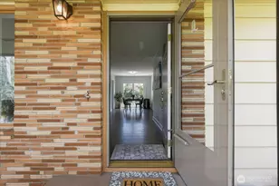 6901 NW Canyon Crest Loop, Vancouver, WA 98665 - Photo 4