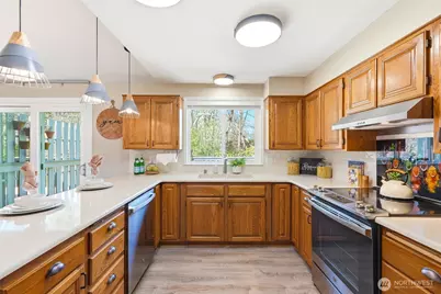 2901 Club Court #316, Mount Vernon, WA 98273 - Photo 12