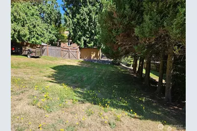 14689 Brownsville Hwy Road, Poulsbo, WA 98370 - Photo 16