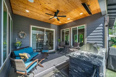 14907 183rd Avenue E, Bonney Lake, WA 98391 - Photo 32