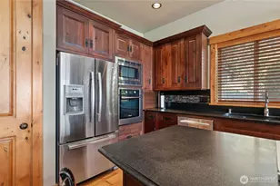 630 E Treasure Island Dr, Allyn, WA 98524 - Photo 28