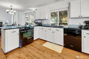 16902 120th Ave E, Puyallup, WA 98374 - Photo 8