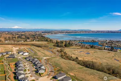 5463 Tolmiea Court, Blaine, WA 98230 - Photo 2