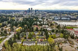 12720 NE 10th Pl NE, Bellevue, WA 98005 - Photo 30