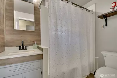 208 M Street SE, Auburn, WA 98002 - Photo 6