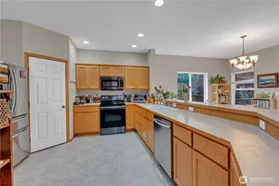 142 Camano Ln, Port Ludlow, WA 98365 - Photo 4