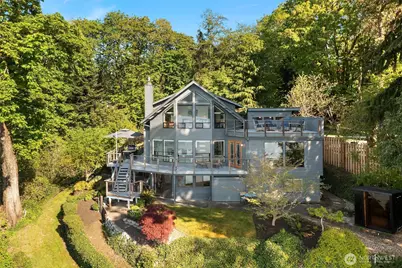 10153 SW 263rd Street, Vashon, WA 98070 - Photo 2