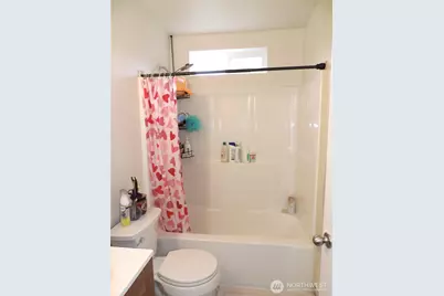 11426 15th Avenue SW, Seattle, WA 98146 - Photo 18