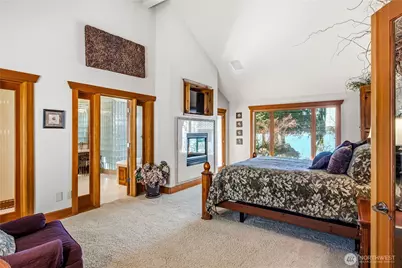 21102 Snag Island Drive E, Lake Tapps, WA 98391 - Photo 22